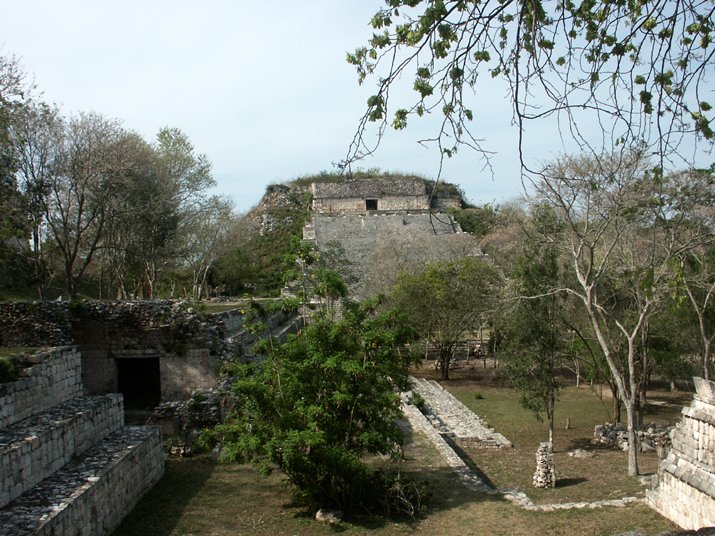0704 uxmal 49.jpg - DCF 1.0